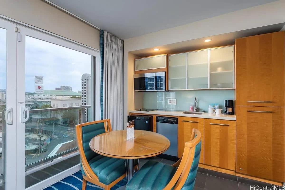 호놀룰루 Stunning Ala Moana 1Br W Balcony & Mountain City Views 0626 빌라 외부 사진